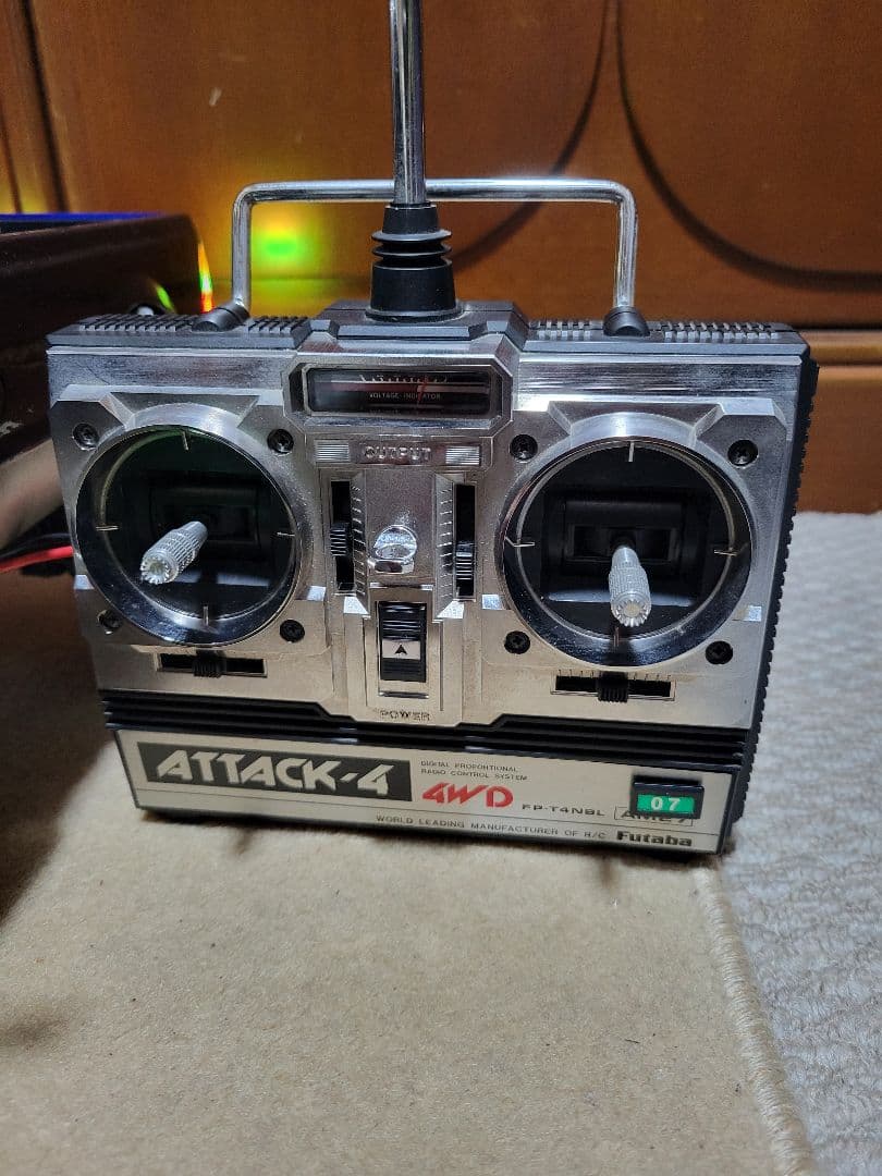 タミヤRC フォードF350 ハイリフト電動RCカープロポ、ライトユニット付き