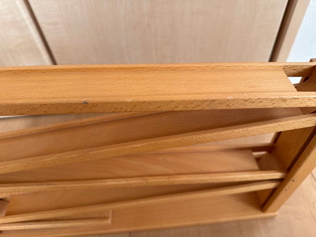 木製　車のおもちゃ　トレインカースロープ　ベック社　車付き(赤、青、緑、黄、黒)