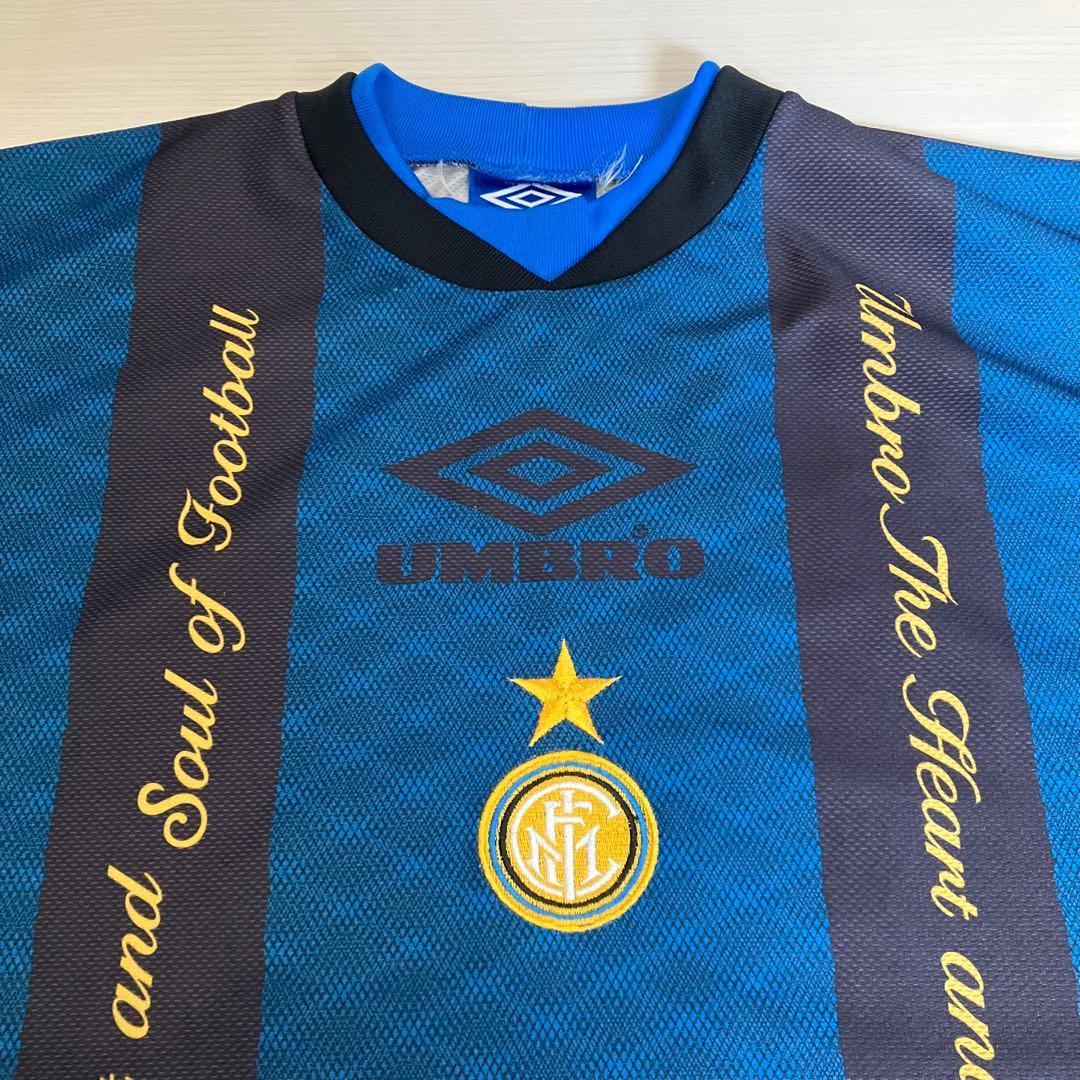 インテル・ミラノ UMBRO トレーニングシャツ
