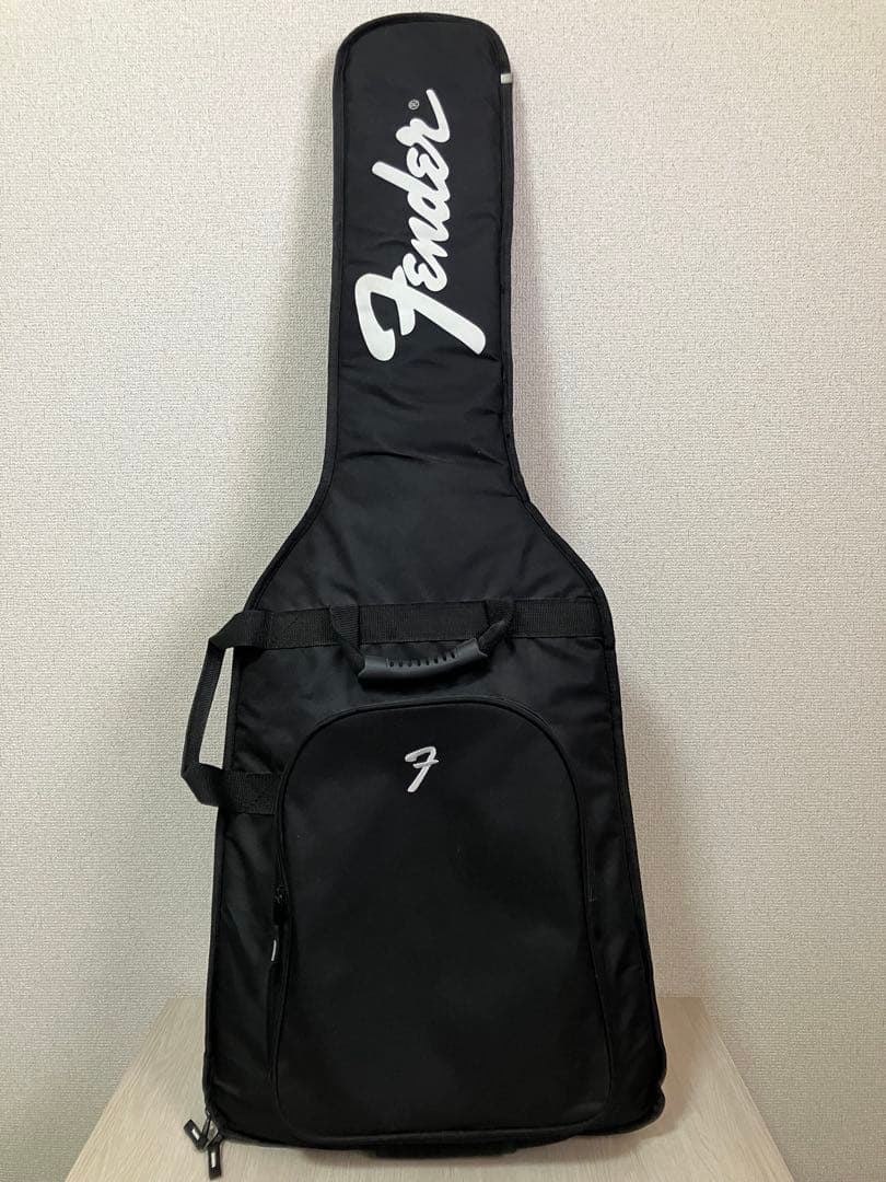 Fender エレキギターレッド ストラト