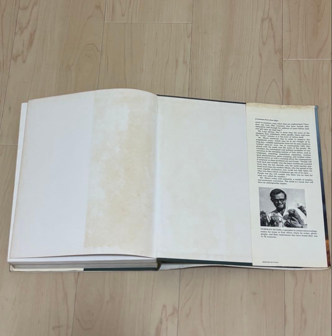 THE LONG AFRICAN DAY / Norman Myers (洋書)