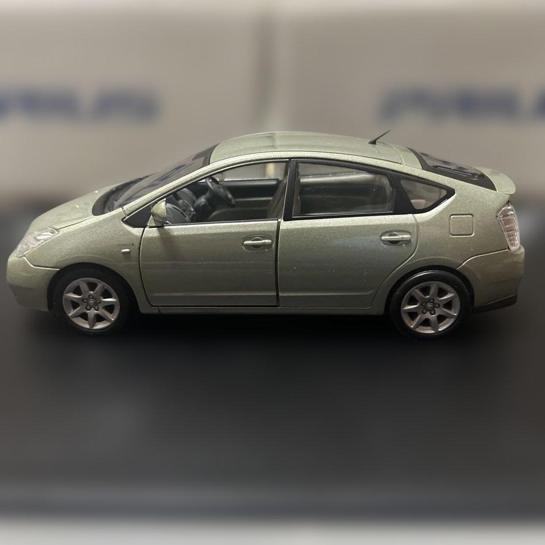 非売品　トヨタ　プリウス　カラーサンプル　 ライトグリーンメタリック