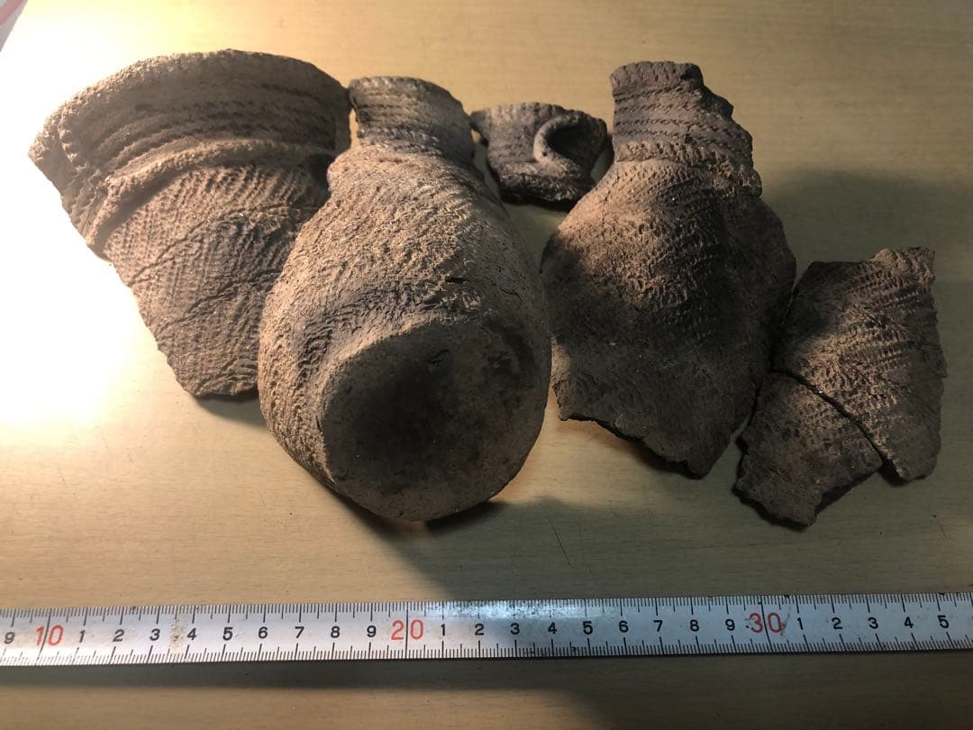 「縄文土器の欠片 No.535」です。