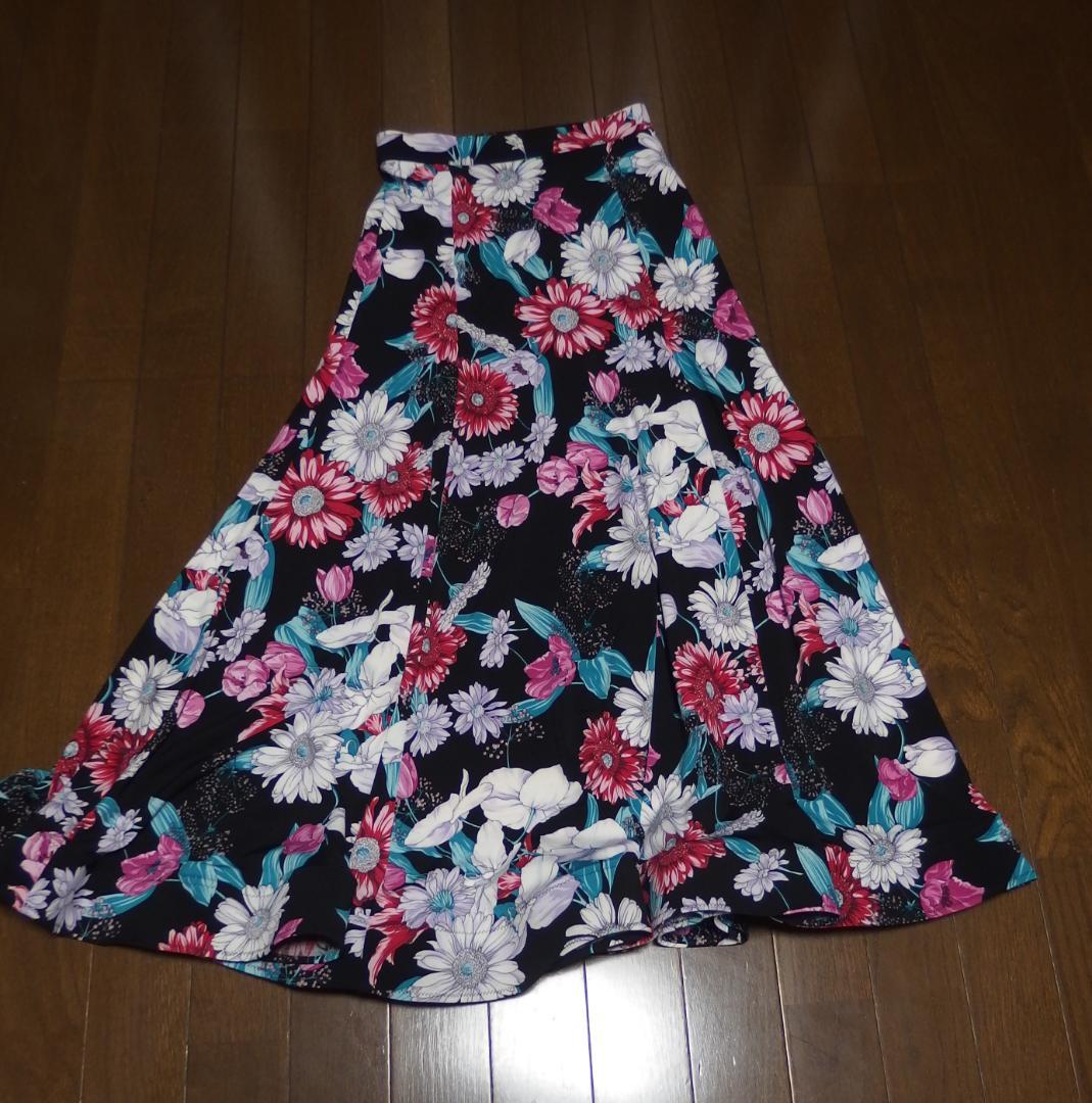 【社交ダンス】チャコット　 Dance　ブラック花柄プリント　スカート