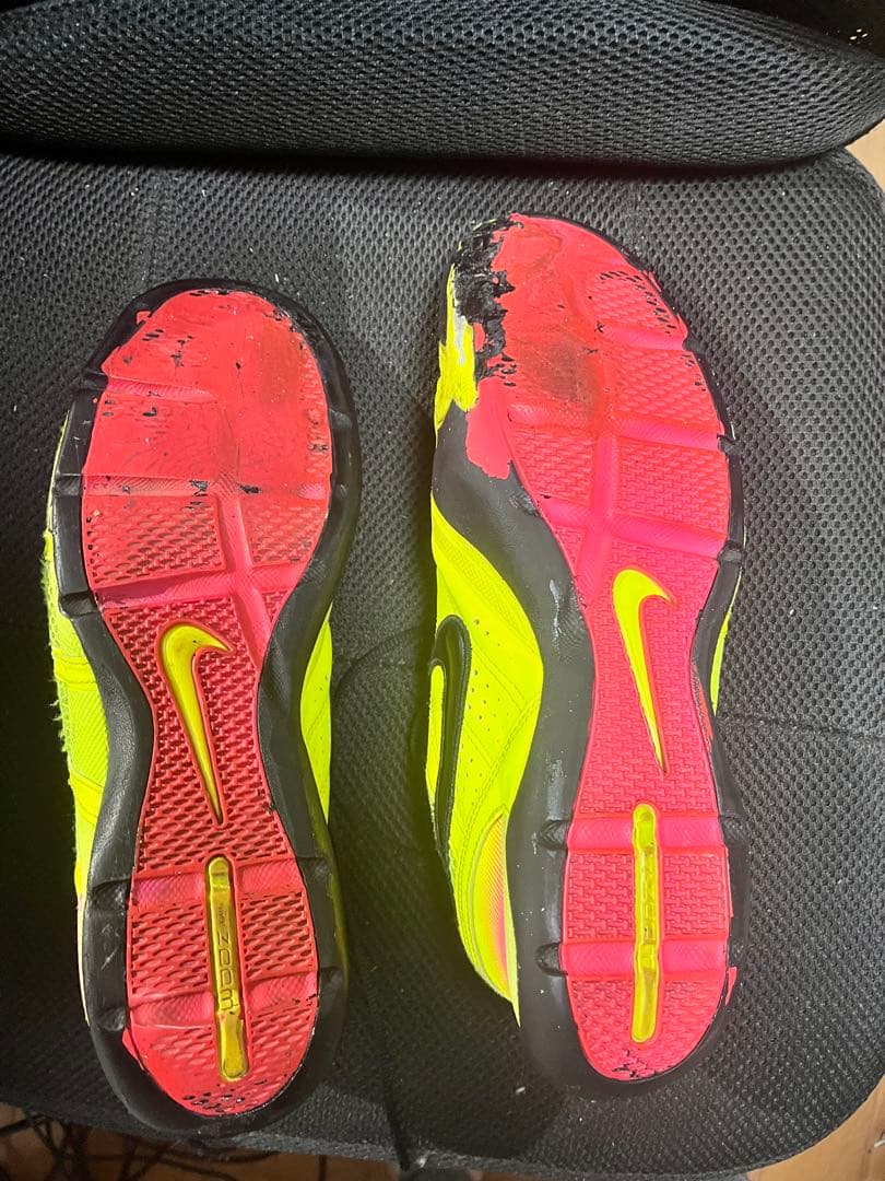 フェンシングシューズ　NIKEバレストラ1