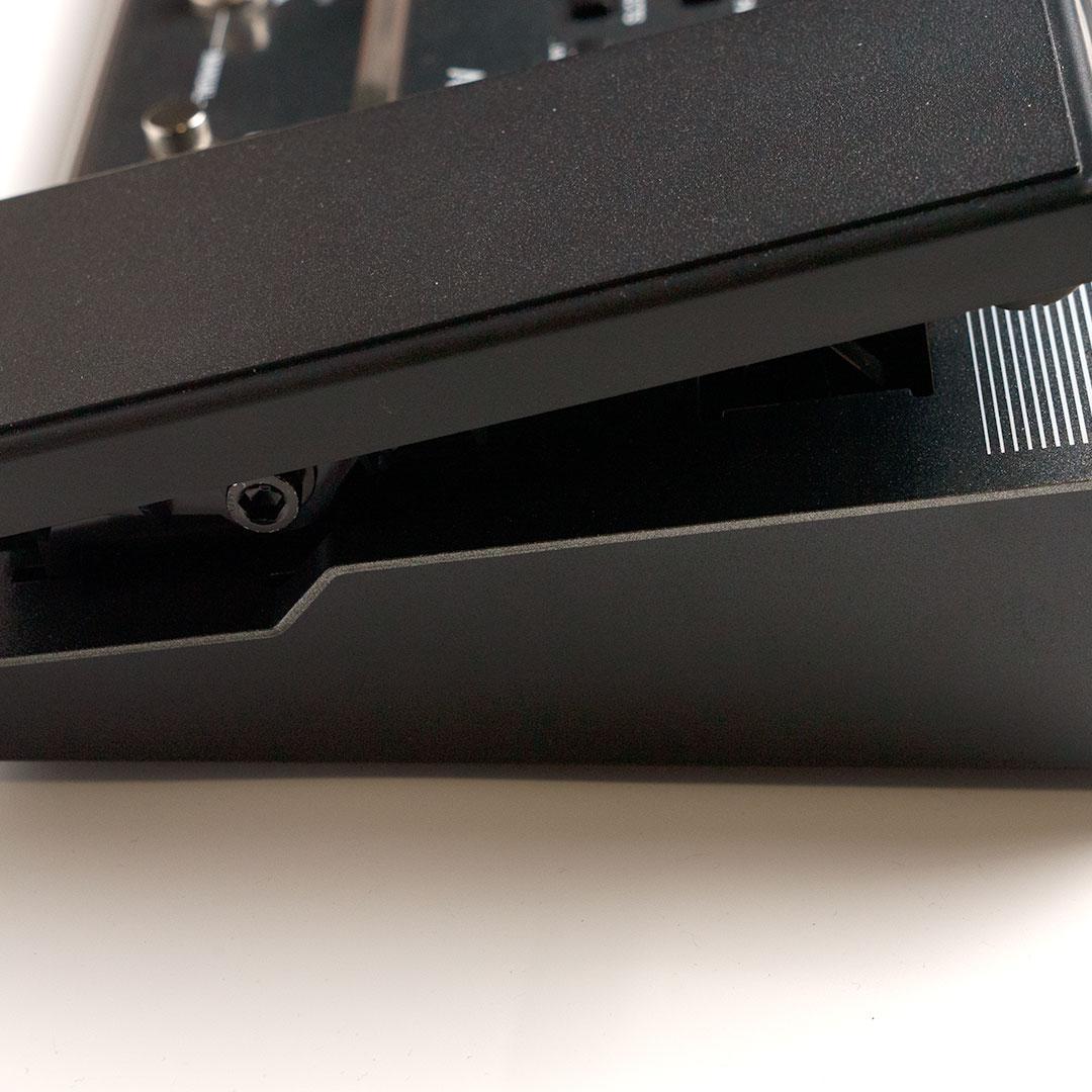 美品 BOSS GX-10 BT-DUAL マルチエフェクター