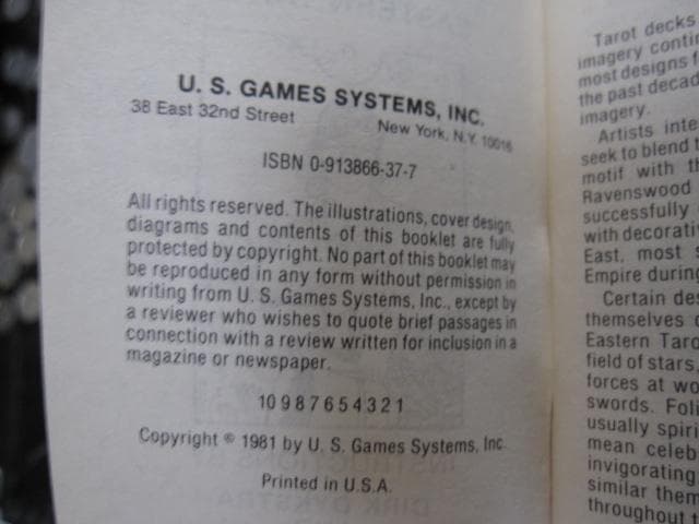 スイス製 タロットカード レーベンズウッド