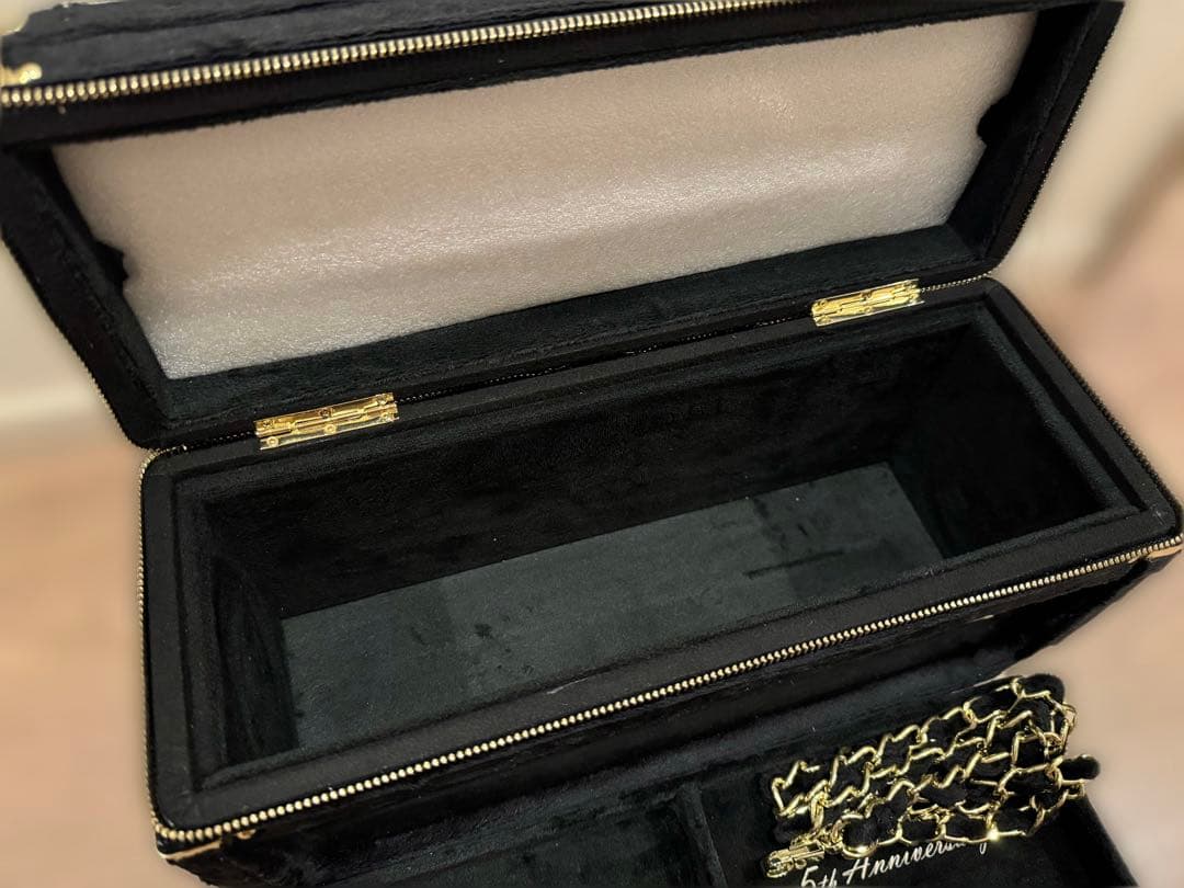 エンジェルシャンパン 5周年記念 ブラック ファージップタイプ 空瓶 ケース