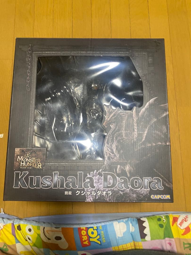 日*1様 CAPCOM モンスターハンター 初版クシャルダオラ フィギュア