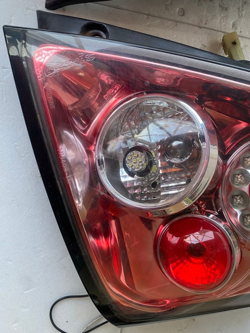 スズキ スイフトスポーツ ZC31S 社外 LEDテールランプ HANABI製