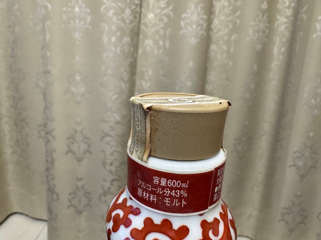 サントリー ピュアモルトウイスキー　山崎12年 有田焼　赤絵蛸唐草 陶器ボトル