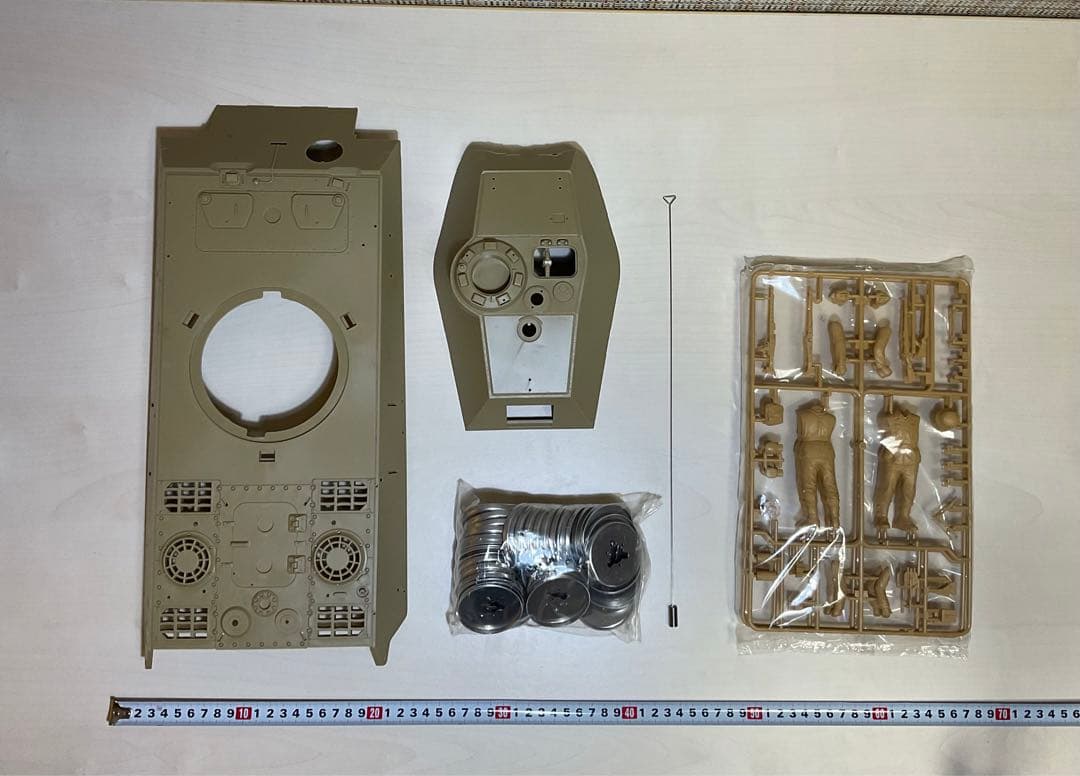 タミヤ　1/16 ラジコン　キングタイガー（ポルシェ砲塔）