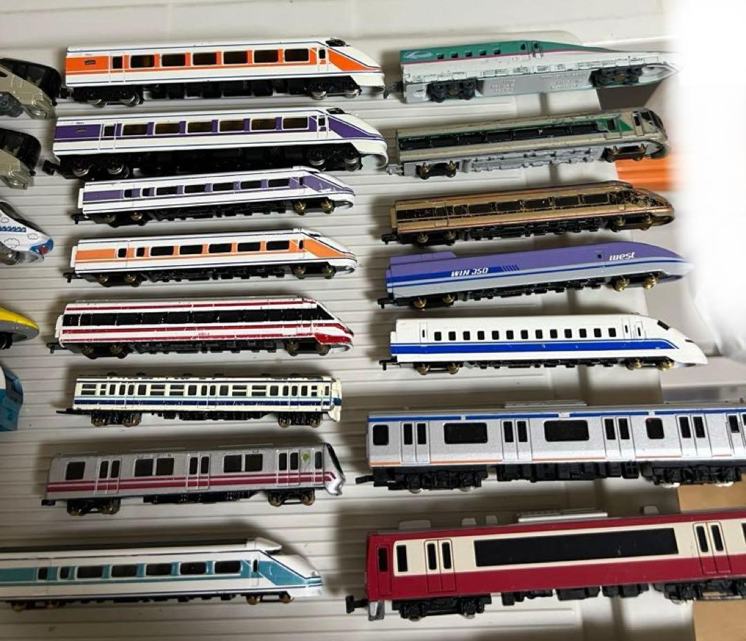 トミカ　新幹線のセット