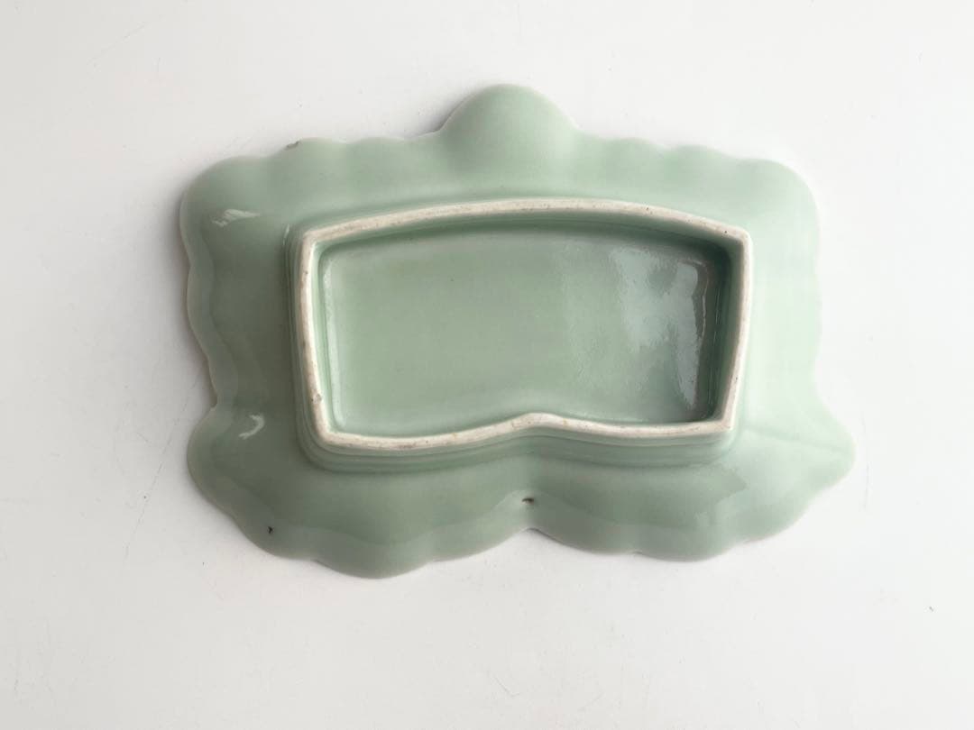 骨董　アンティーク　青磁　葉形　変形皿　向付　鍋島