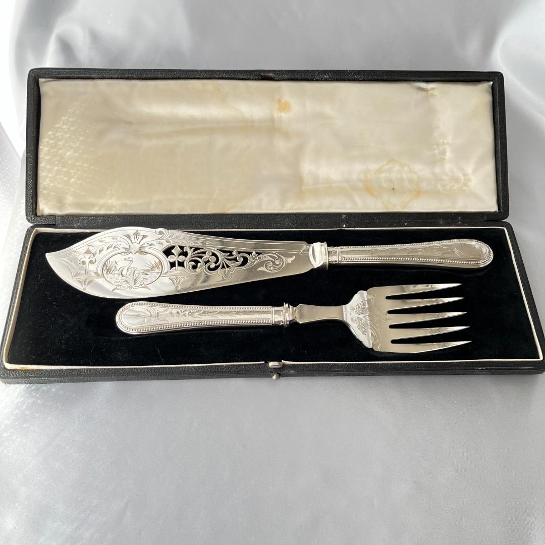 【Martin & Hall】【純銀ハンドル】ビクトリアンの サーバーセット