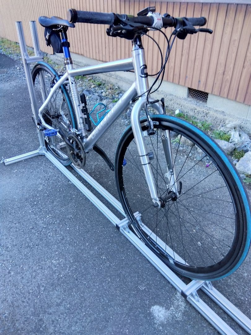 キャノンデール　アルミフレーム