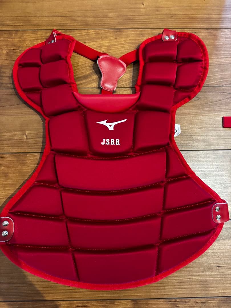 ミズノ　キャッチャー　プロテクター レッド 軟式　Lサイズ　一回使用　防具