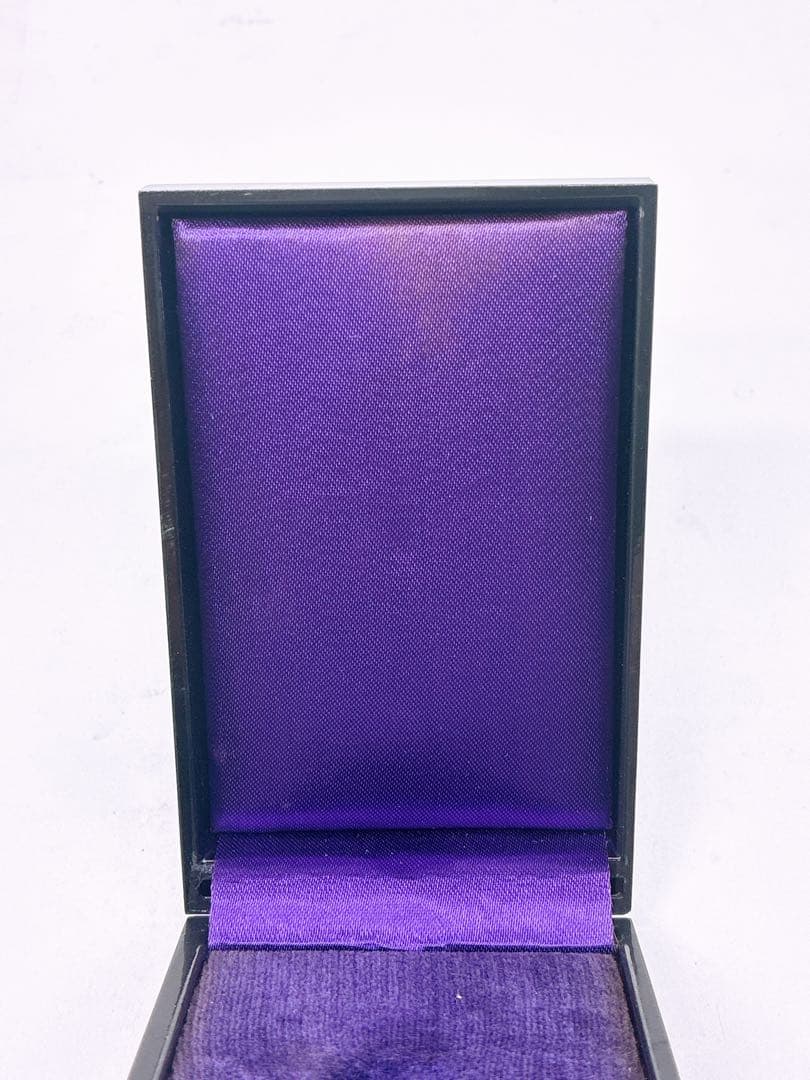 【純銀】 約11g 国鉄 日本国有鉄道 功績章 純銀製 ケース入 バッジ 電車