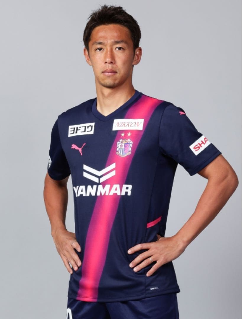 ♦︎新品♦︎10清武Lサイズセレッソ大阪リミテッドユニフォーム