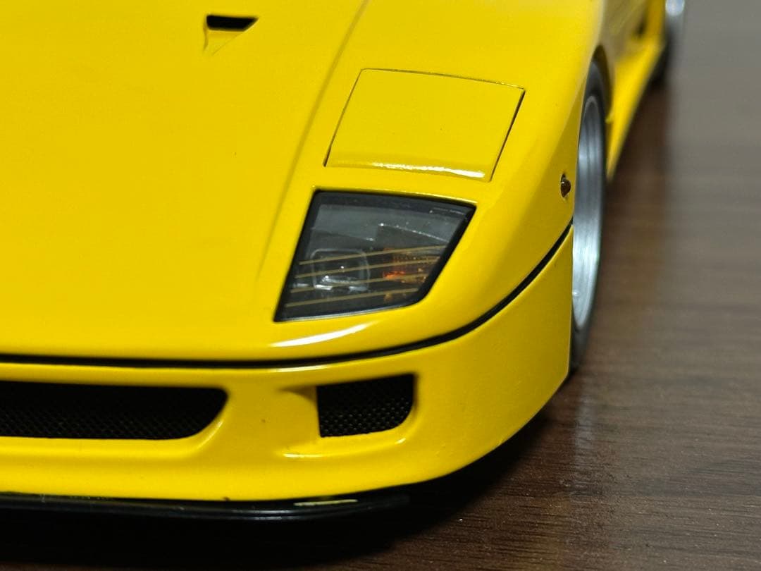 1/18 京商　フェラーリF40イエロー