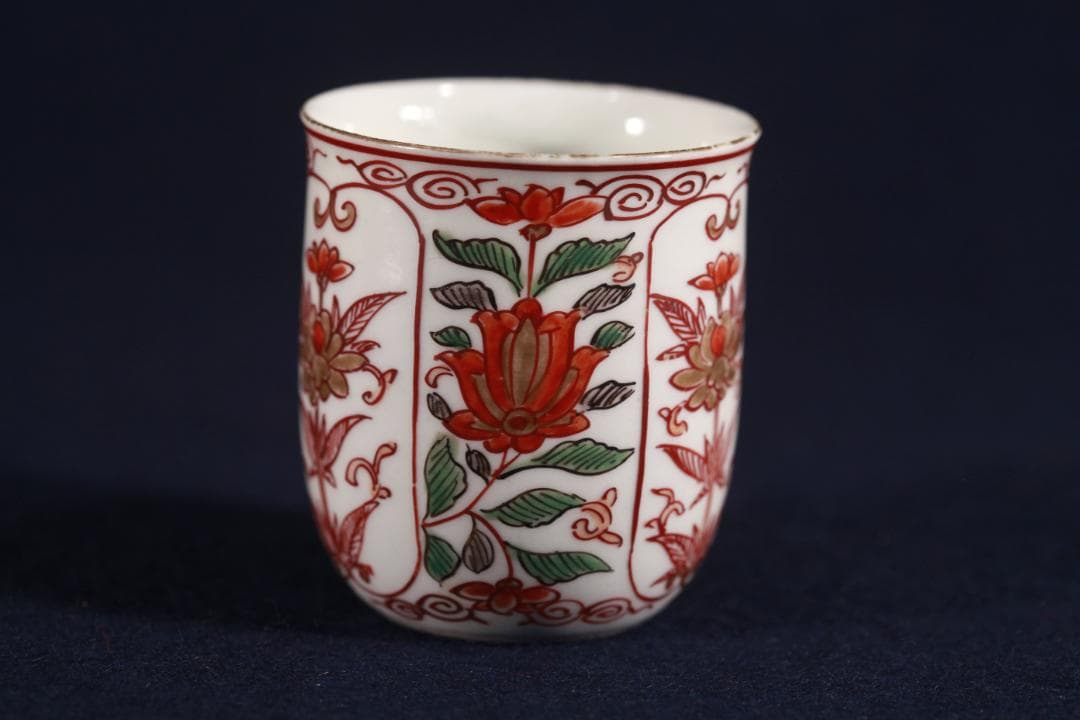 306 元禄伊万里洋風草花図長猪口　コップ型　無疵美品　江戸中期　元禄期