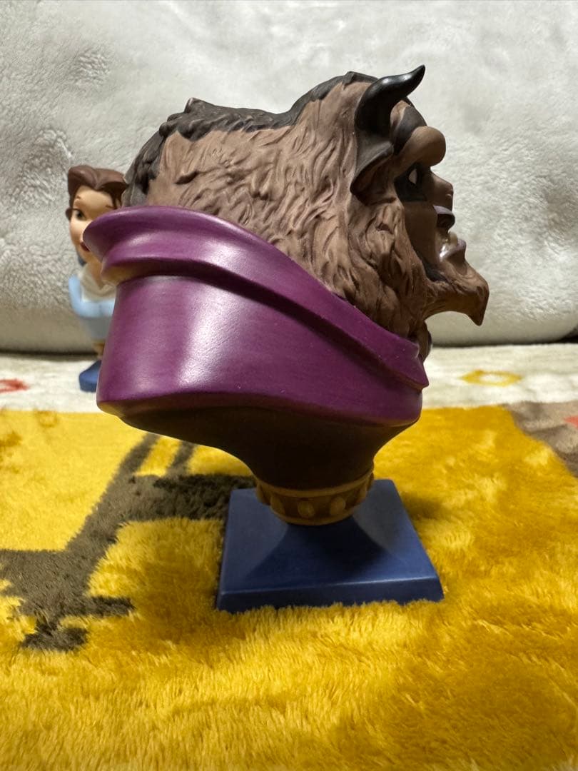 ベルとビースト 美女と野獣フィギュア　 陶器フィギュア⚠️(割れあり)