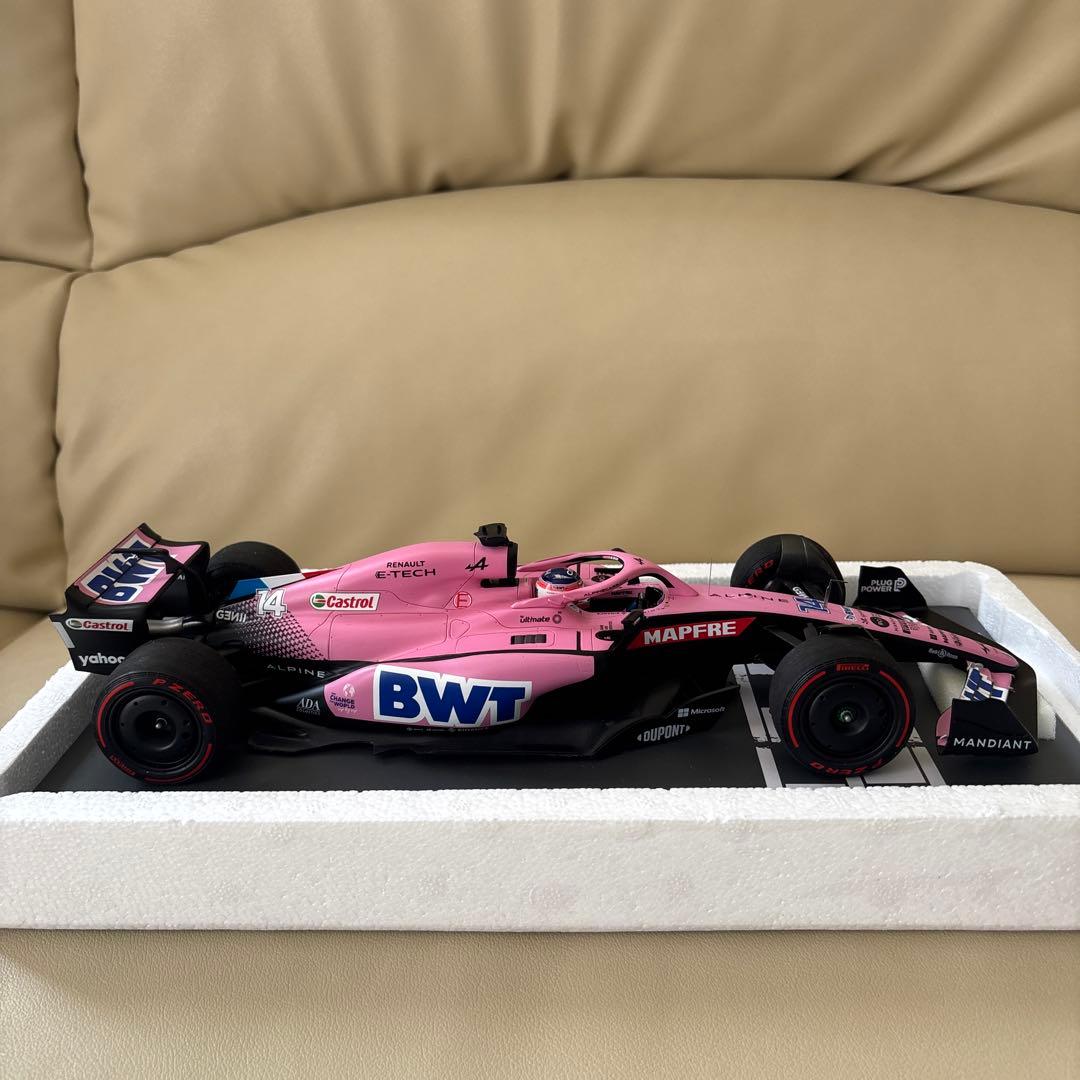 1/18ミニチャンプス アルピーヌF1 A522 F.アロンソ