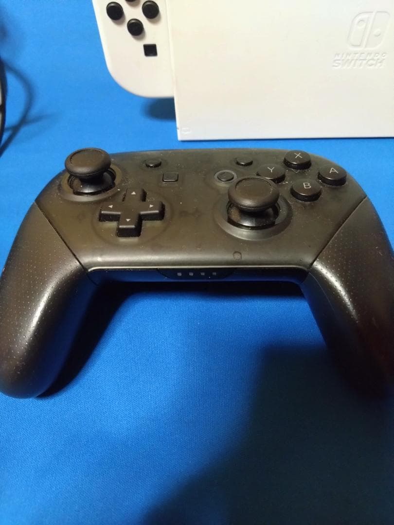 本日限定価格 スイッチ有機ELモデル（箱なし）＋プロコン＋ホリキーボード付き