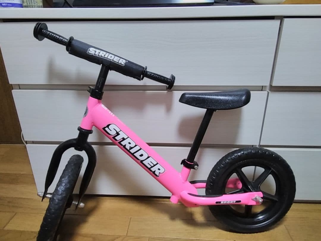 ◎美品　STRIDER ストライダー ピンク　スポーツ　取説、延長ポール付き♪