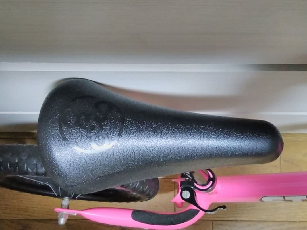 ◎美品　STRIDER ストライダー ピンク　スポーツ　取説、延長ポール付き♪