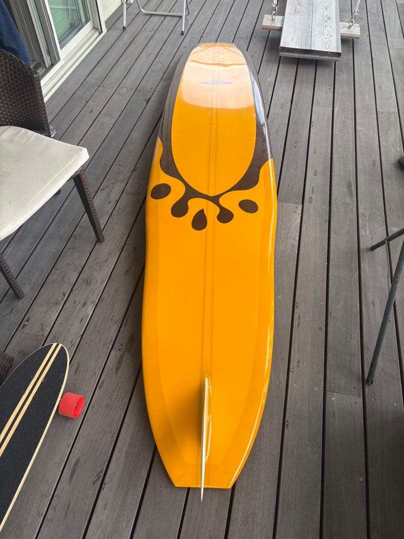 タイラーサーフボード リドラーモデル。