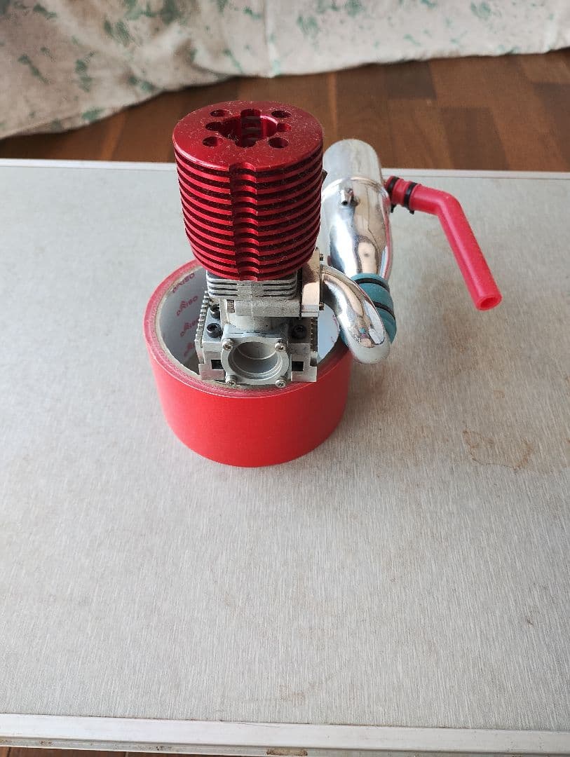 信頼のツインスター、タミヤブランド。OPS製2ラジコンカー用１５クラスエンジン