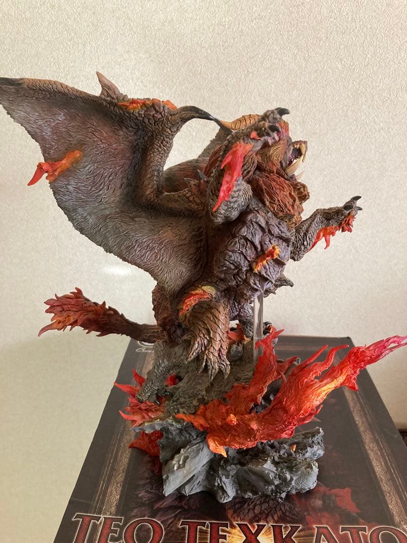 テオ・テスカトル フィギュア クリエイターズモデル初版