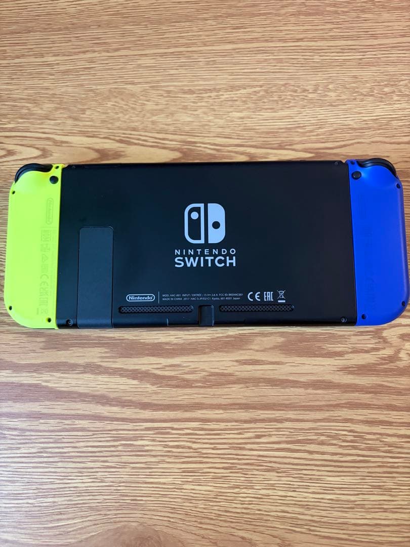 Nintendo Switch本体(箱無し)+プロコン+ケース+SDカード