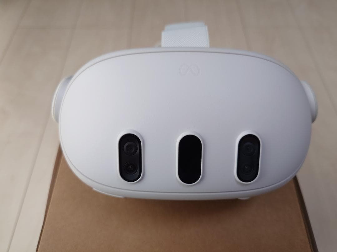 【美品】 Quest 3 128GB VRヘッドセット シリコンカバー付