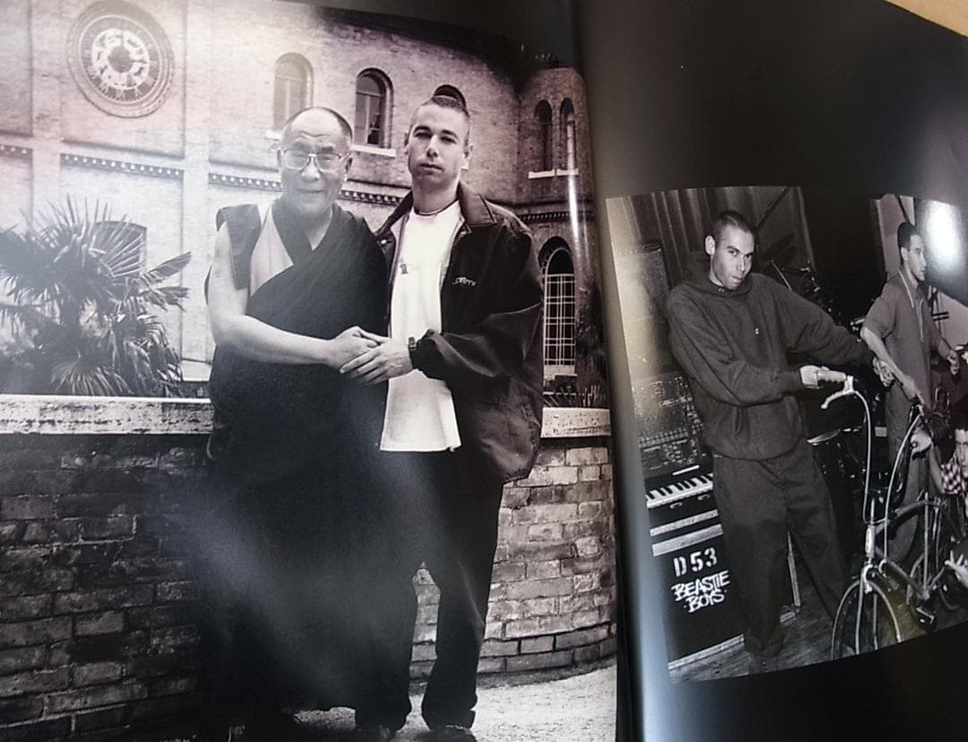 【カタログ】表参道BAPE gallery「Sue Kwon」