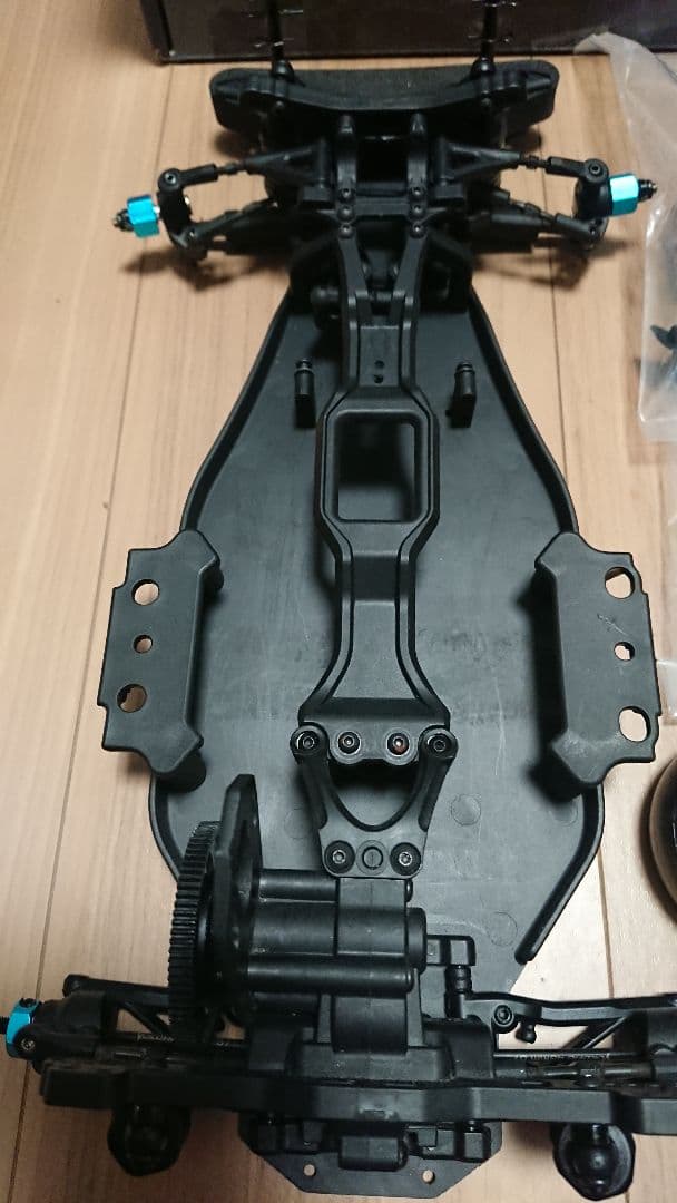 ☆シュート085 ドリフトラジコン YD-2シャーシ、ドリフトタイヤ