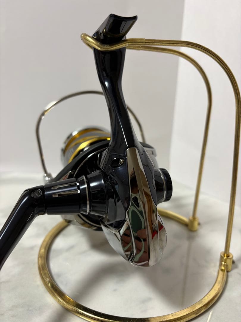 超美品:19ステラSW 8000PGスピニングリール