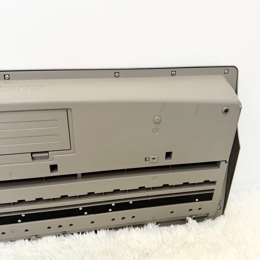 美品 CASIO LK-270 光ナビゲーション キーボード 電子ピアノ