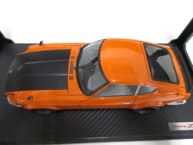 イグニッションモデル1/18 日産フェアレディZ