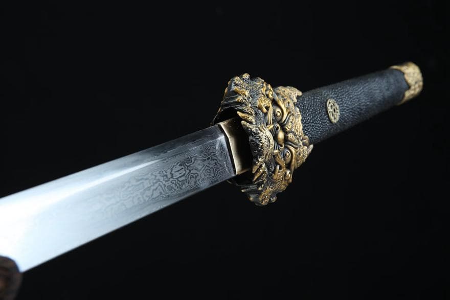 天隕石祥竜刀 模造刀 居合刀 武士道 武具 漢剣 唐刀 龍泉剣 手鍛造打