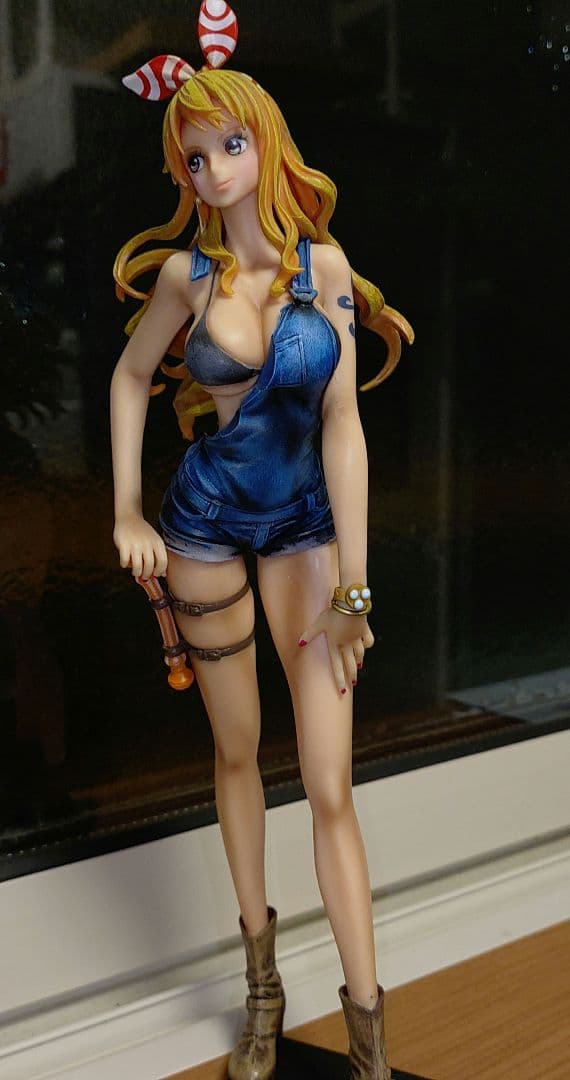 ワンピース ナミ フィギュア リペイント　ONEPIECE
