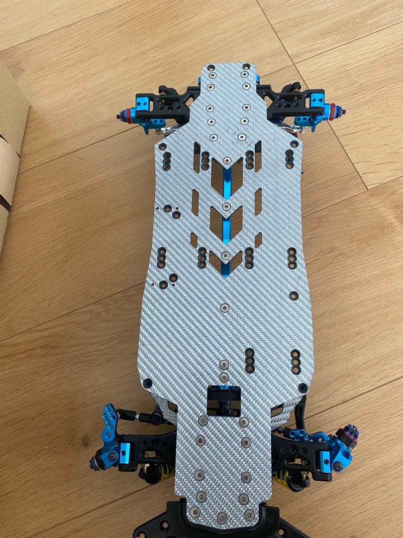 OTA Zeon IV .RCカーシャーシ 青 カーボンファイバー