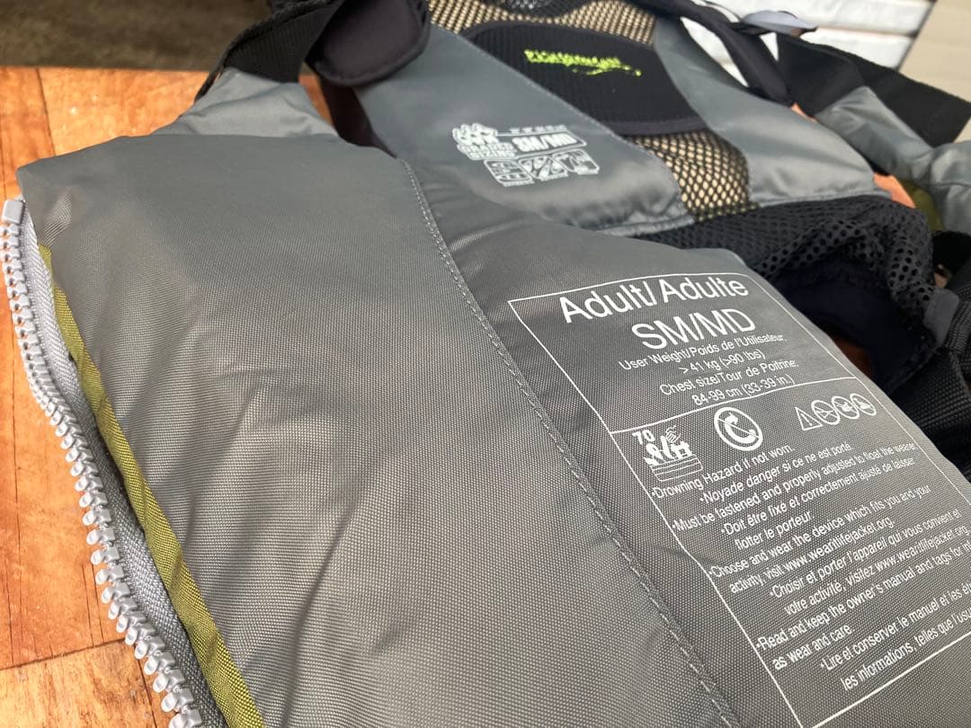 Stohlquist ストールクイスト　PFD fisherman 　SM/MD