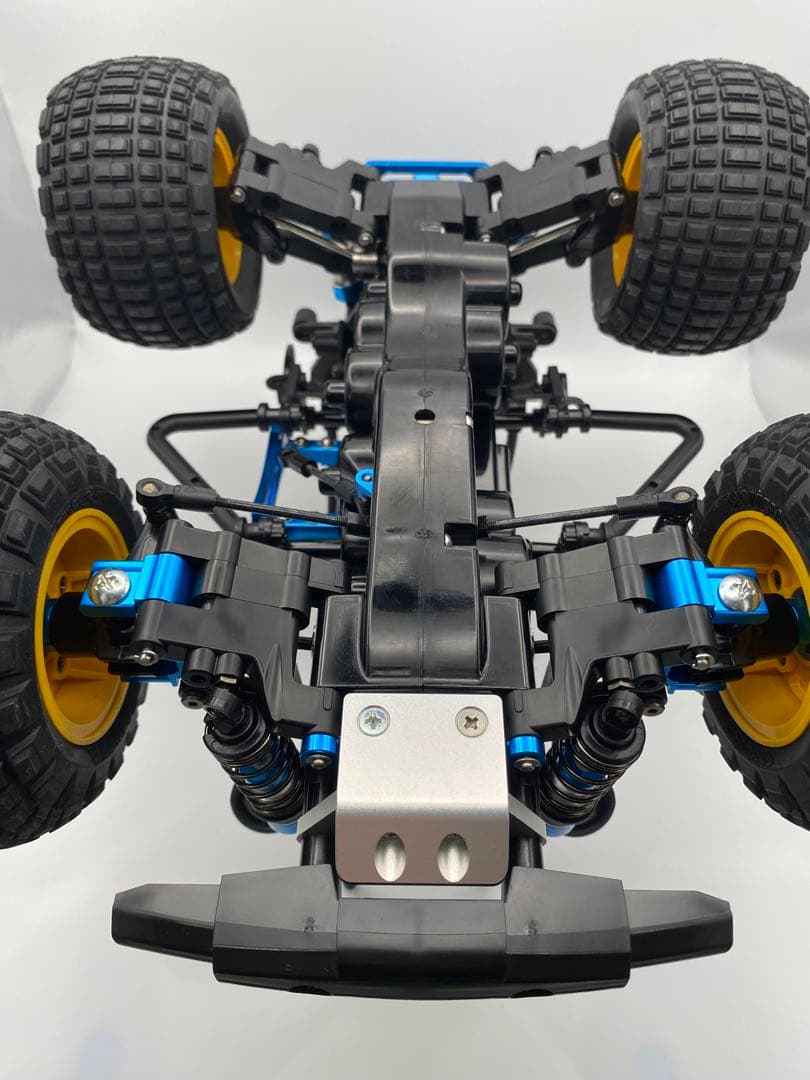 タミヤ　GF-01　コミカルアバンテ　オプション多数　ラジコン