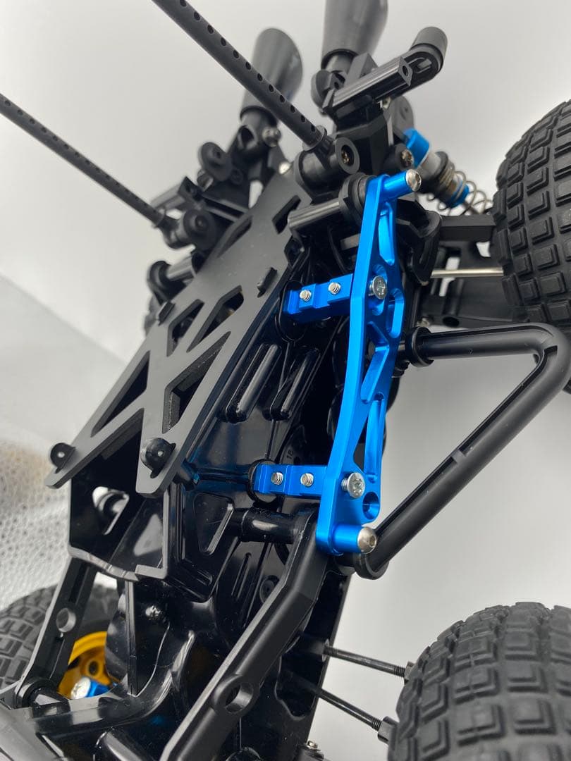 タミヤ　GF-01　コミカルアバンテ　オプション多数　ラジコン