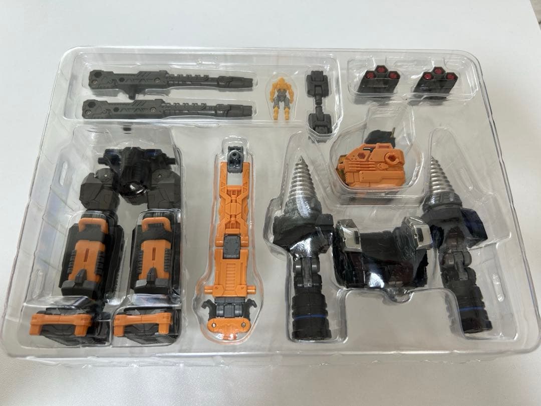 ダイアクロン トライヴァース トライディガー タカラトミー