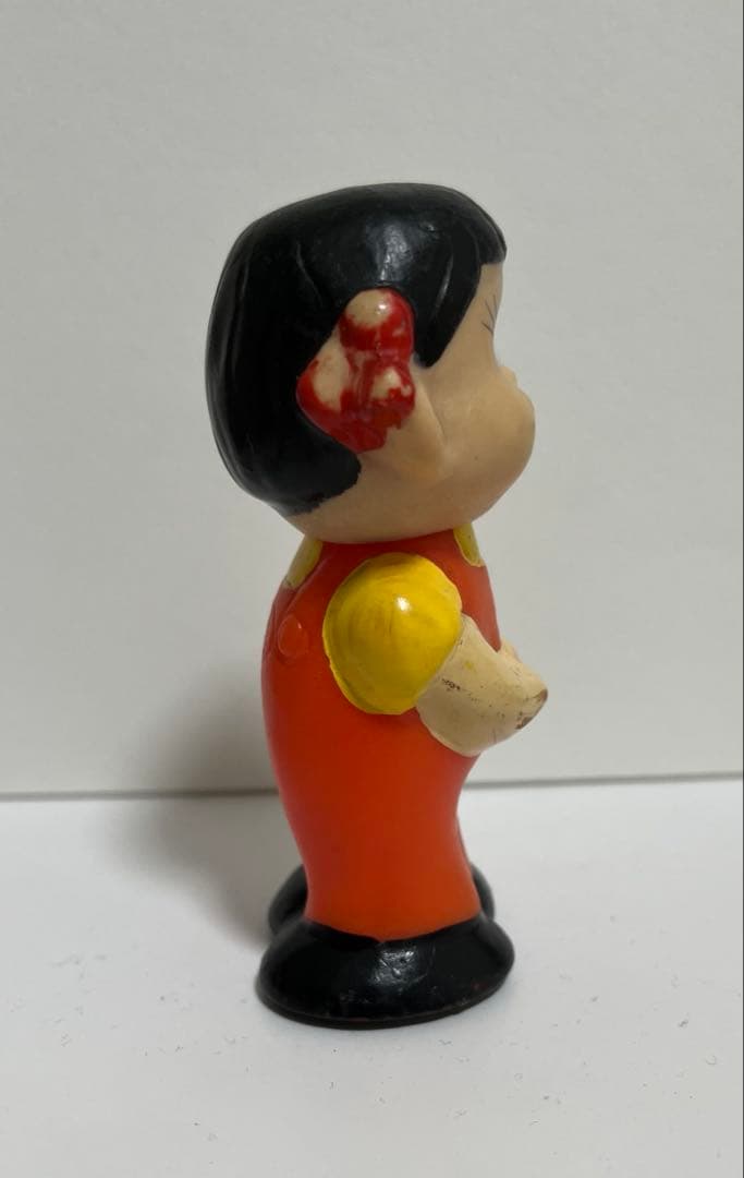 不二家 ペコちゃん ソフビ　フィギュア　マグネット 磁石付　手塗り 昭和レトロ
