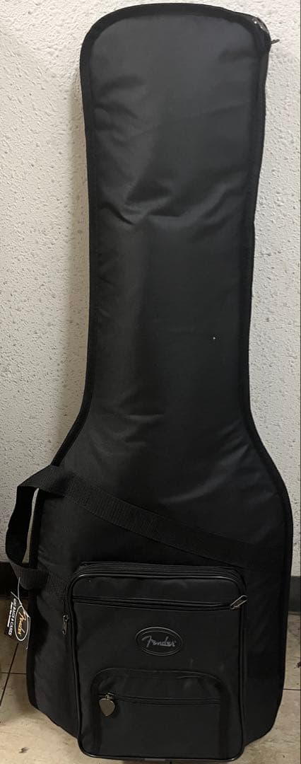 Fender Char Stratocaster Burgundy Chaモデル