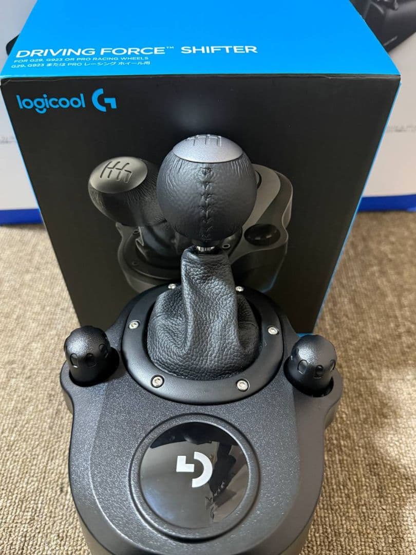 Logicool G923＋Driving Forceシフター＋モッド付